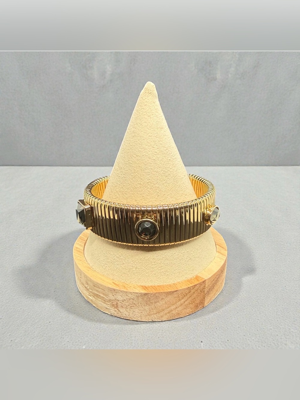 💛CHICO’S💛Gold-Tone Stretch Watchband Bracelet w/Smoky Quartz Faceted Accents/NWT - Picture 3 of 9